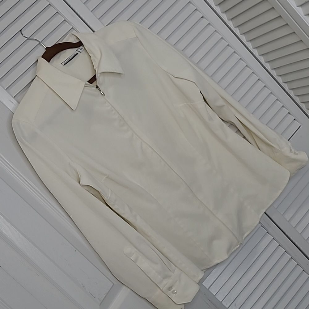 Croft&Barrow sz L thin wale corduroy cream zipfront shirt